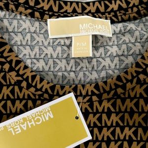 Super nice new Michael Kors dress Tshirt